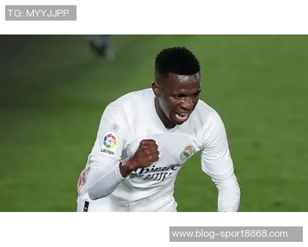 巴尔韦德称姆巴佩与维尼修斯表现出色提升球队防守信心 巴尔韦德称姆巴佩与维尼修斯表现出色提升球队防守信心