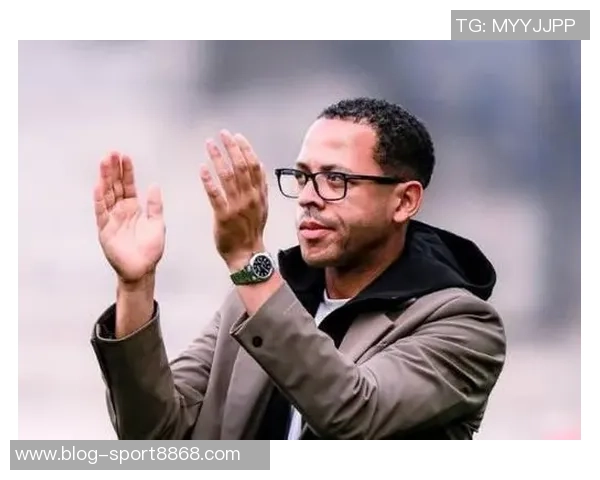 罗塞尼尔谈加盟切尔西目标佩德罗有潜力担任巴西九号位 罗塞尼尔谈加盟切尔西目标佩德罗有潜力担任巴西九号位