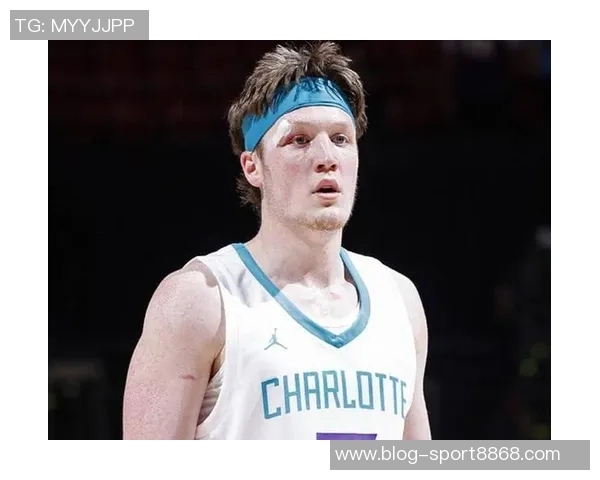 黄蜂主帅称卡尔克布伦纳攻防能力提升7中7砍14分展现出色表现