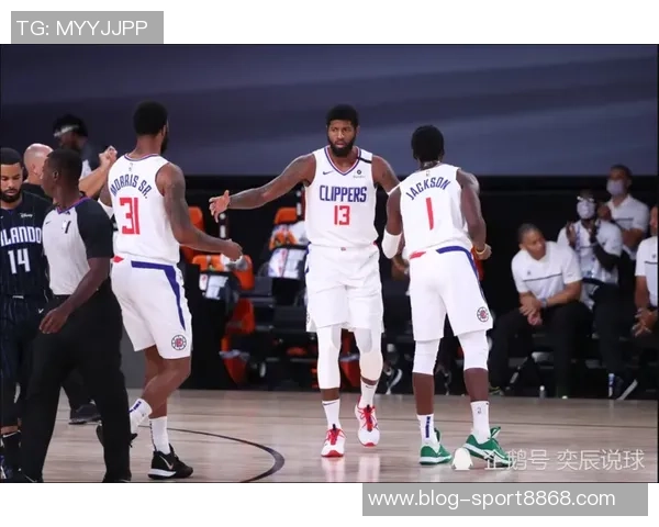 末节未上场科林斯卢指导称阵容节奏良好他表现无可指责